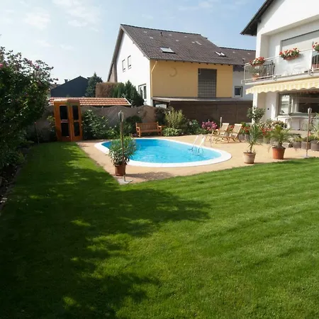 Fewo-schwarzer Апартаменты Ингельхайм-ам-Райн