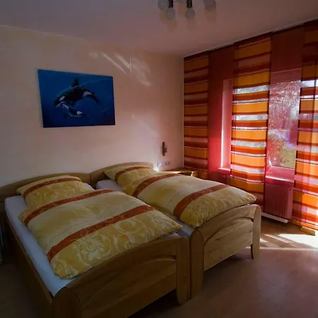 Fewo-schwarzer Appartement