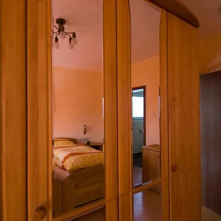 Appartement Fewo-schwarzer