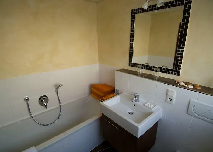 Апартаменты Fewo-schwarzer